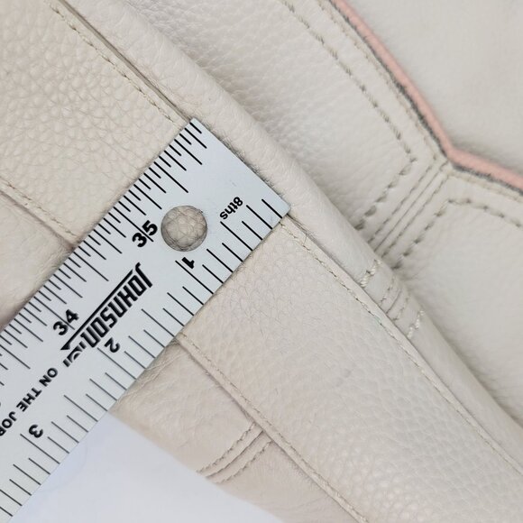 The Sak Leather Crossbody Bag With Adjustable Strap & Zip Closure Stone & Blush - Picture 15 of 15